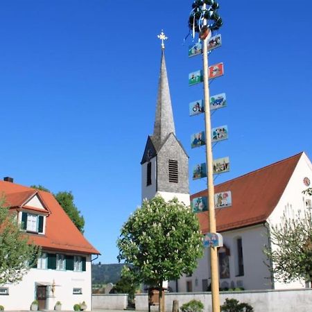 Wohlfuehlapartment Mit Charme Hergensweiler Exterior photo